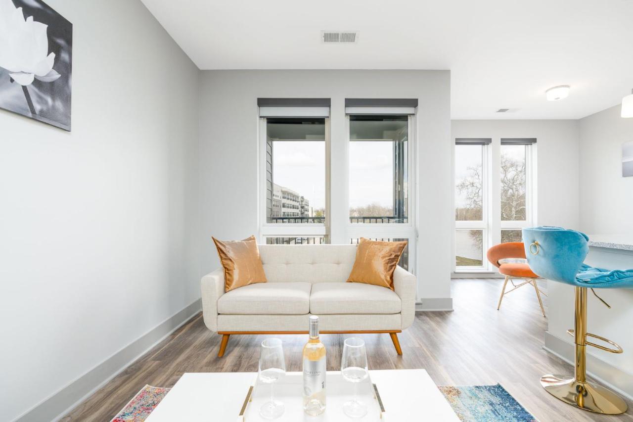 Stylish 1Br Apartment With View インディアナポリス エクステリア 写真