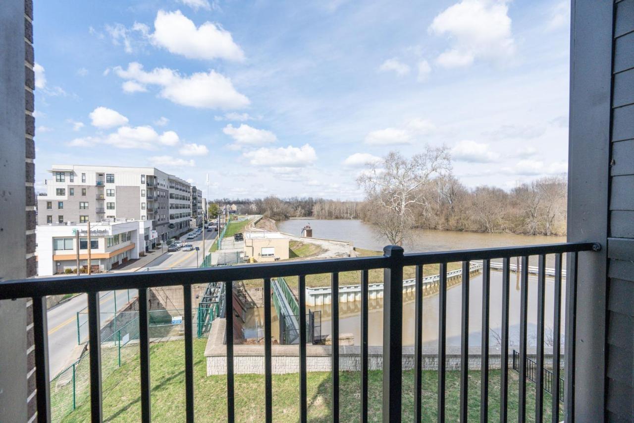 Stylish 1Br Apartment With View インディアナポリス エクステリア 写真